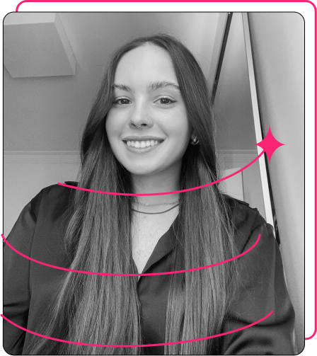 Foto da Daniela Rocca sorrindo